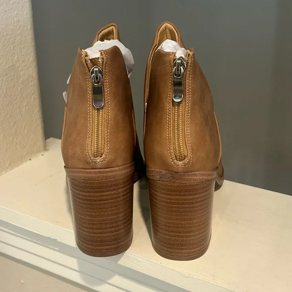 FISACE Womens Pointed Toe Stacked Mid Heel Ankle Boots V Cut Back Zipper Size 11 - Picture 7 of 9